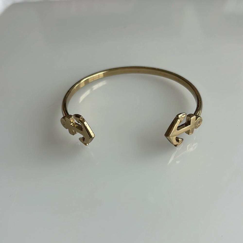 Anchor cuff bracelet for larger wrist/ gold tone/ 2 7/8 in across